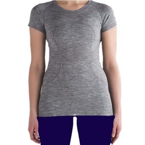 Lululemon Swiftly Tech Short Sleeve Shirt *Hip Length. Size 6. Slate/white.